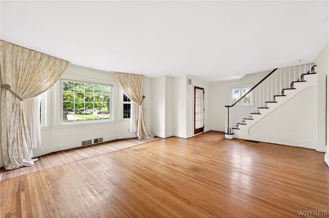 20 Arundel Road, Buffalo, NY 14216
