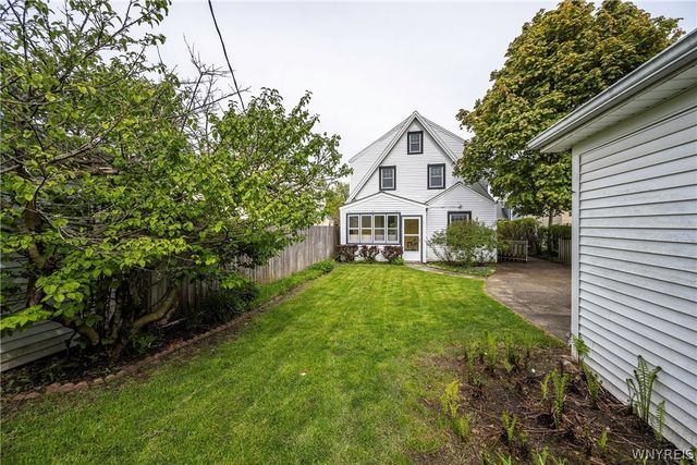 20 Arundel Road, Buffalo, NY 14216