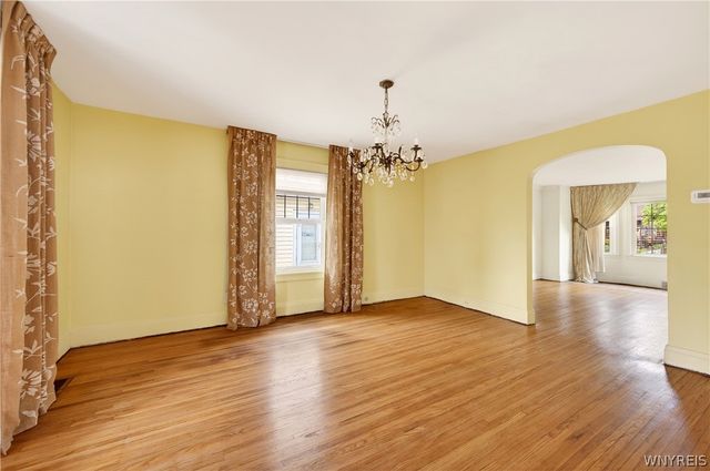 20 Arundel Road, Buffalo, NY 14216