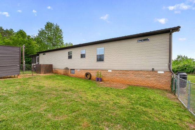 160 Apple Blossom ln, Rock Island, TN 38581