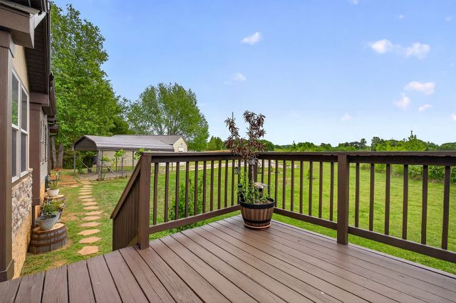 160 Apple Blossom ln, Rock Island, TN 38581