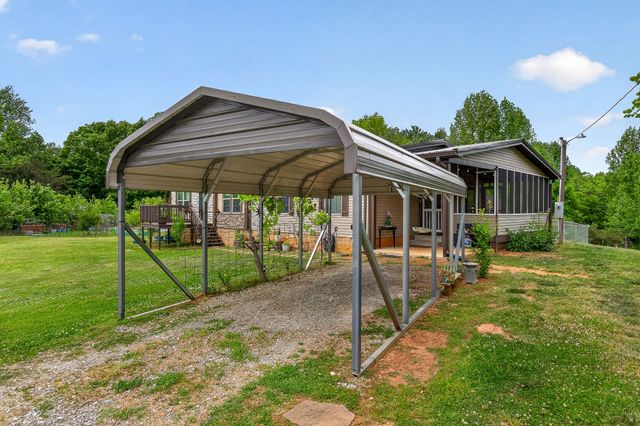 160 Apple Blossom ln, Rock Island, TN 38581