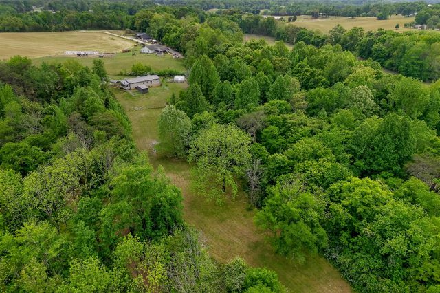 160 Apple Blossom ln, Rock Island, TN 38581