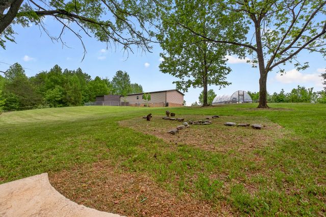 160 Apple Blossom ln, Rock Island, TN 38581