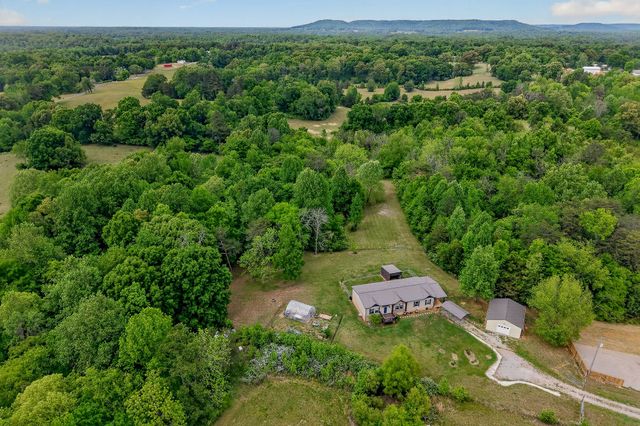 160 Apple Blossom ln, Rock Island, TN 38581