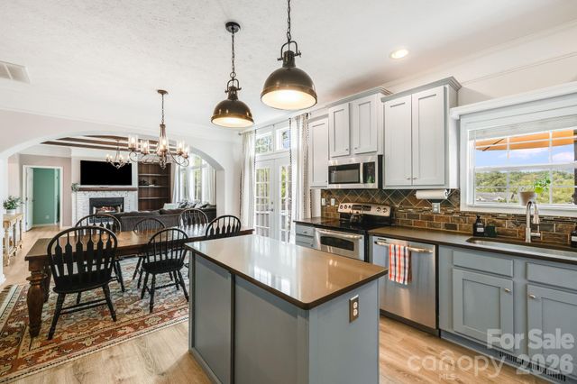 21 Old Pinner Place, Arden, NC 28704