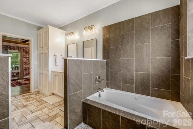 21 Old Pinner Place, Arden, NC 28704