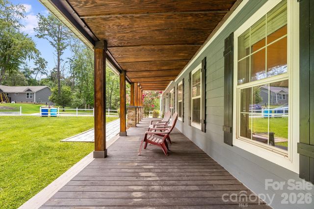 21 Old Pinner Place, Arden, NC 28704