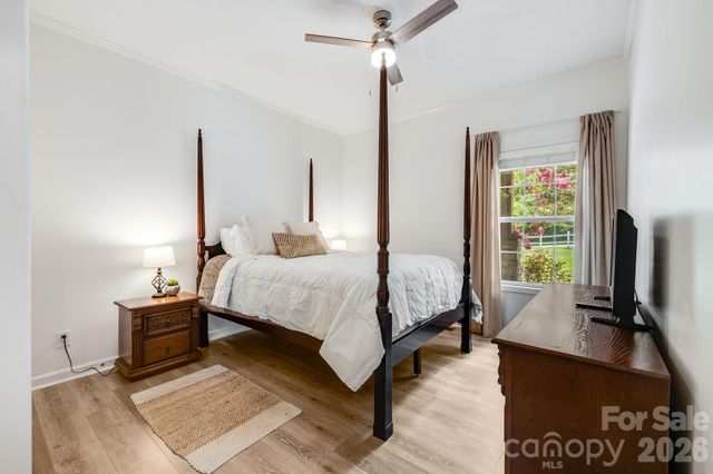 21 Old Pinner Place, Arden, NC 28704