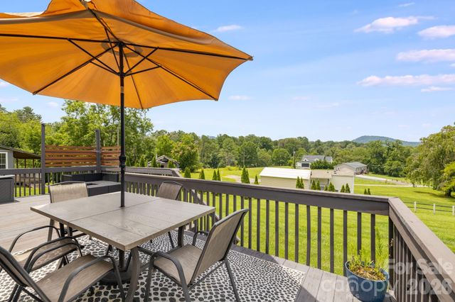 21 Old Pinner Place, Arden, NC 28704
