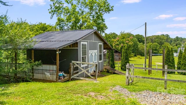 21 Old Pinner Place, Arden, NC 28704