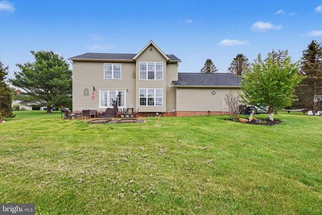 2092 TRIPLE GREEN CT, Hampstead, MD 21074