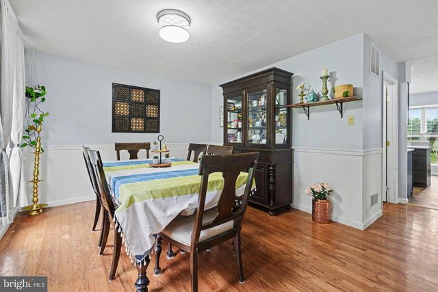 2092 TRIPLE GREEN CT, Hampstead, MD 21074