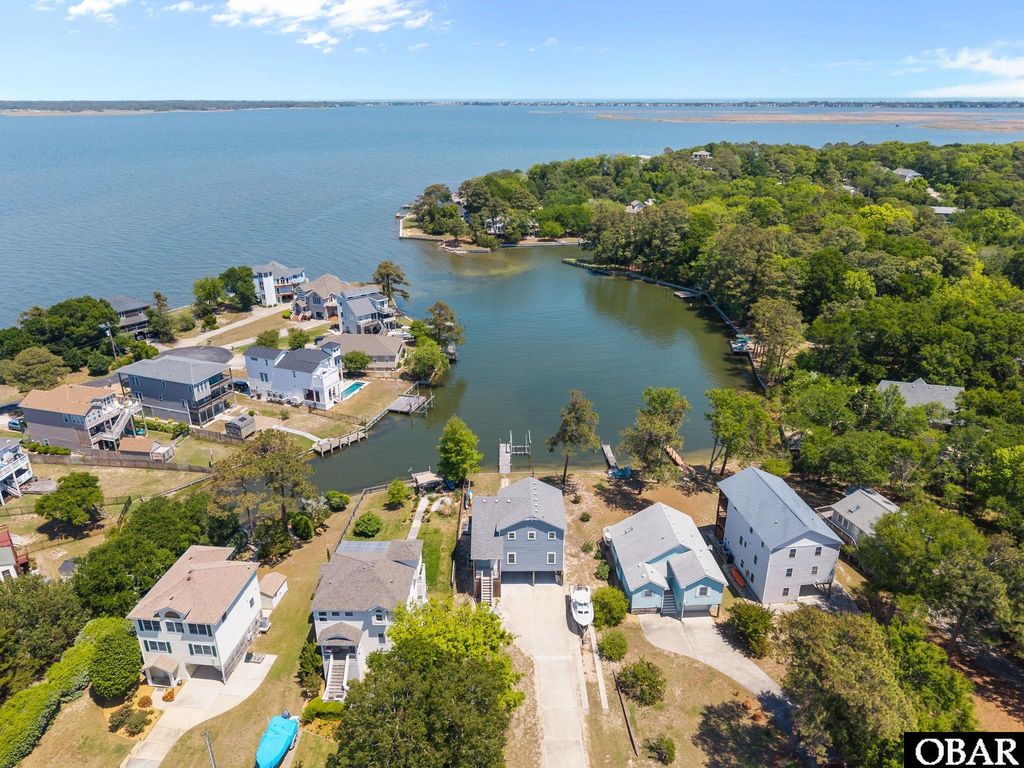 Image 10 of property listing at 108 Clipper Court Lot 33, Kill Devil Hills, NC 27948