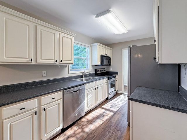 5885 Sarah Orr Lane, Cumming, GA 30040