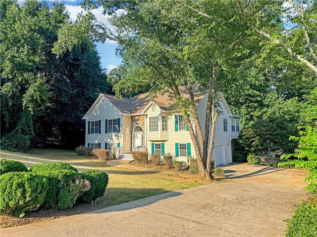 5885 Sarah Orr Lane, Cumming, GA 30040