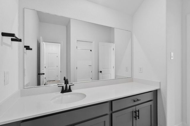 14810 Mission Avenue, Mont Belvieu, TX 77523