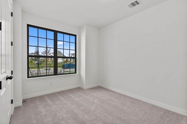 14810 Mission Avenue, Mont Belvieu, TX 77523