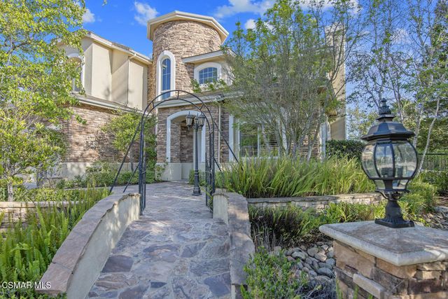 7012 Hogan Street, Moorpark, CA 93021