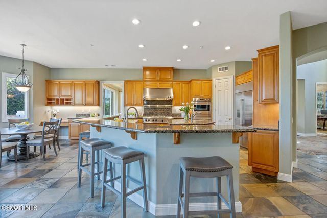 7012 Hogan Street, Moorpark, CA 93021