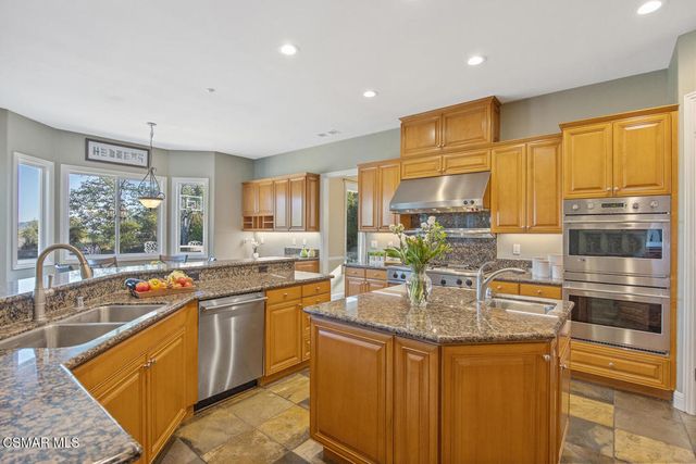 7012 Hogan Street, Moorpark, CA 93021