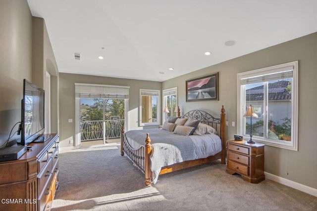 7012 Hogan Street, Moorpark, CA 93021