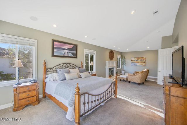 7012 Hogan Street, Moorpark, CA 93021