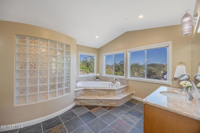 7012 Hogan Street, Moorpark, CA 93021