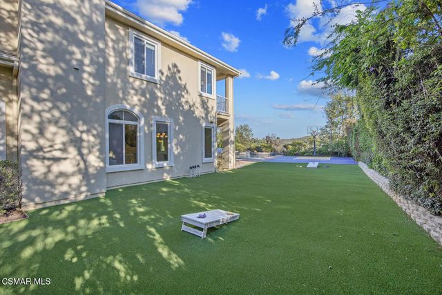 7012 Hogan Street, Moorpark, CA 93021