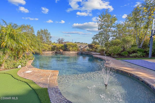 7012 Hogan Street, Moorpark, CA 93021