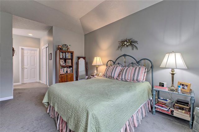 6015 Triple Crown Cir, Hempfield Twp, PA 15601