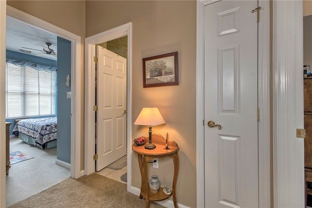 6015 Triple Crown Cir, Hempfield Twp, PA 15601