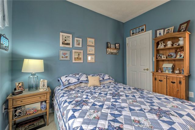 6015 Triple Crown Cir, Hempfield Twp, PA 15601