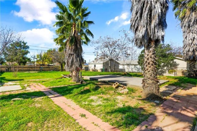 1049 Beaumont, Beaumont, CA 92223