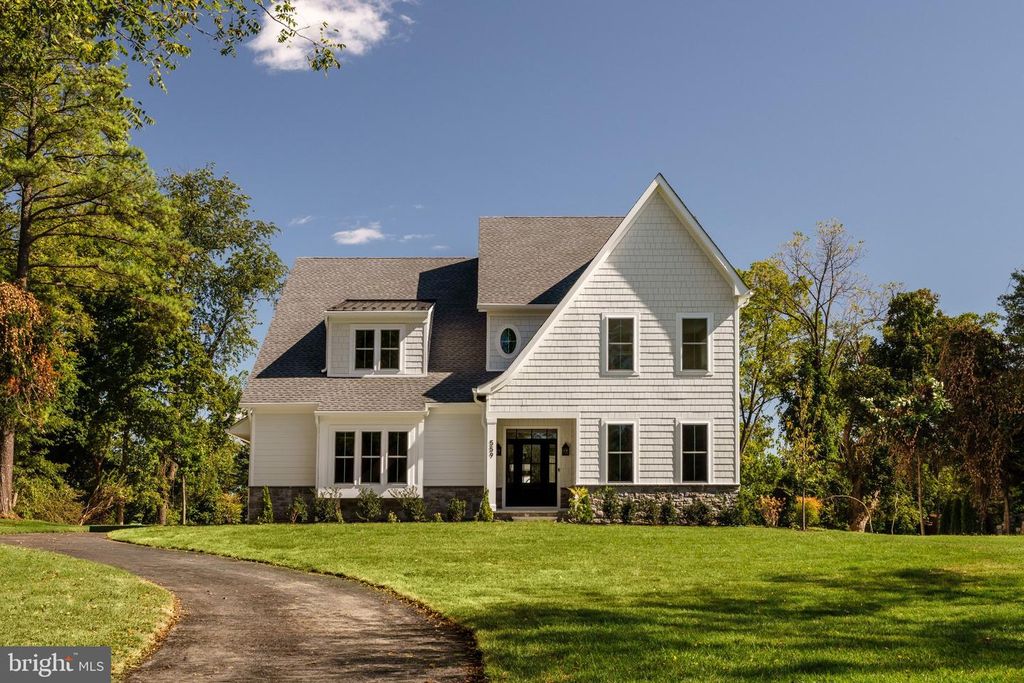559 ROTH LN, BLUE BELL, PA 19422 — exterior