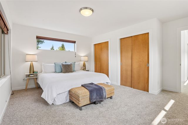 1018 NE 103rd Street, Seattle, WA 98125