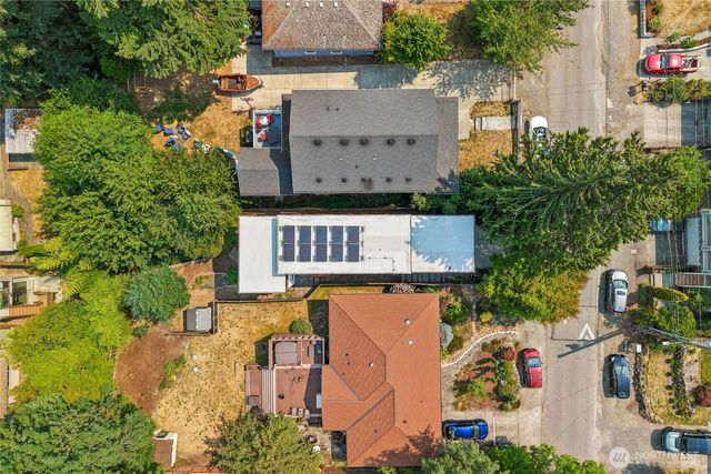 1018 NE 103rd Street, Seattle, WA 98125