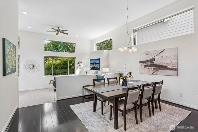 1018 NE 103rd Street, Seattle, WA 98125