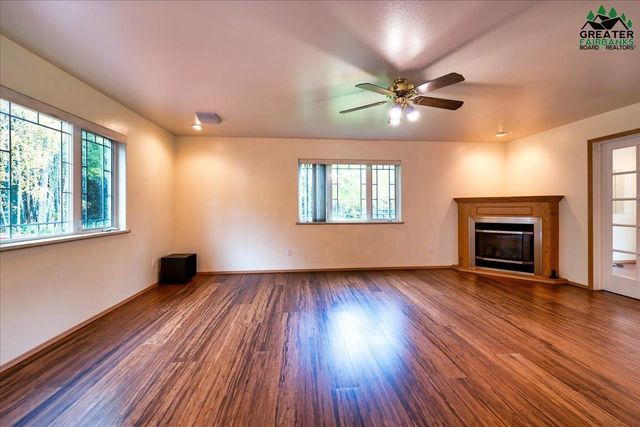 1211 VASI WAY, North Pole, AK 99705