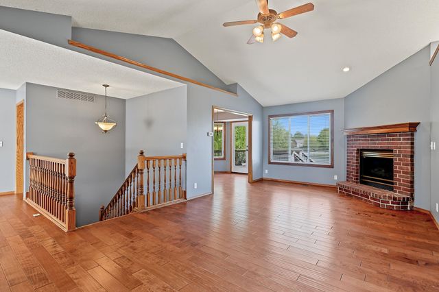 10018 W Greenspoint St, Wichita, KS 67205