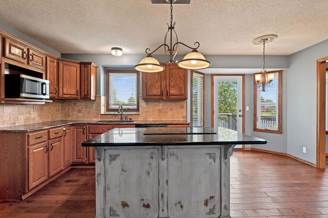 10018 W Greenspoint St, Wichita, KS 67205