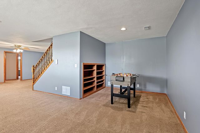 10018 W Greenspoint St, Wichita, KS 67205