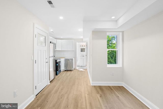 2116 N FRANKLIN ST, Philadelphia, PA 19122