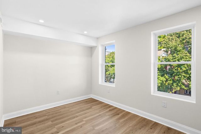 2116 N FRANKLIN ST, Philadelphia, PA 19122