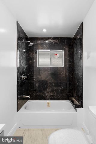 2116 N FRANKLIN ST, Philadelphia, PA 19122