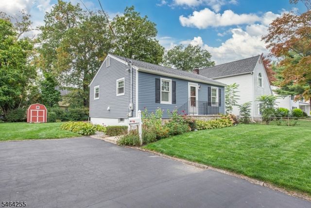 109 Chesapeake Ave, Parsippany-troy Hills Twp., NJ 07034