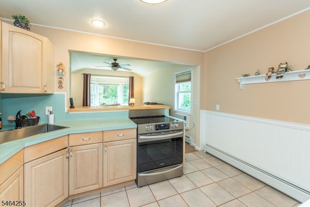 109 Chesapeake Ave, Parsippany-troy Hills Twp., NJ 07034