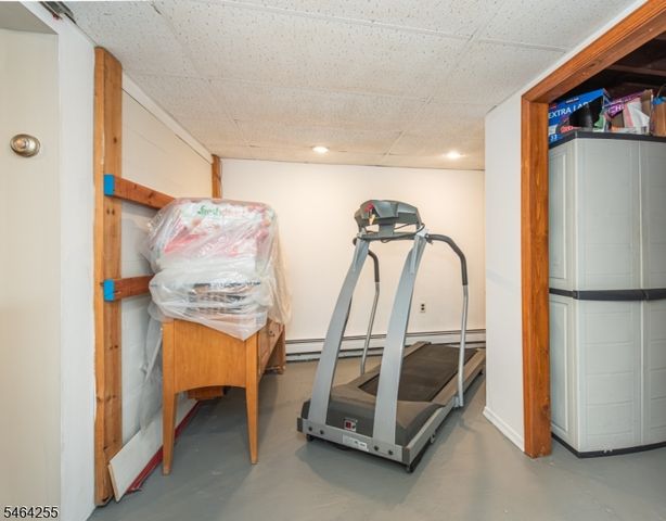 109 Chesapeake Ave, Parsippany-troy Hills Twp., NJ 07034