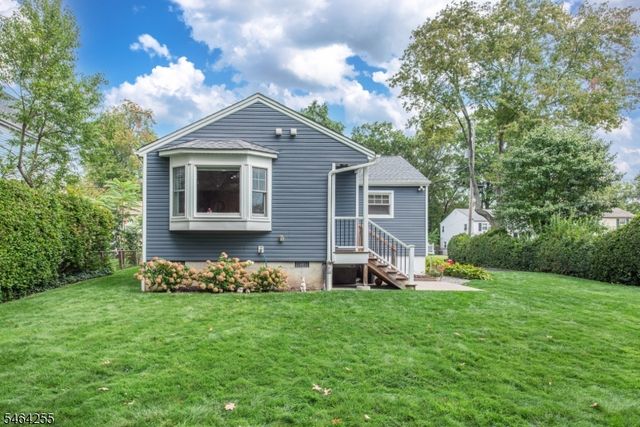 109 Chesapeake Ave, Parsippany-troy Hills Twp., NJ 07034