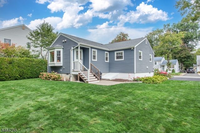 109 Chesapeake Ave, Parsippany-troy Hills Twp., NJ 07034